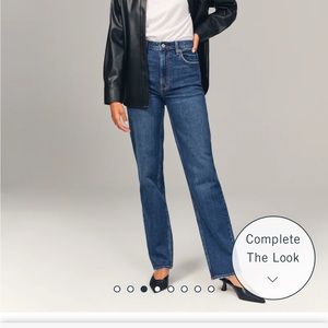 Brand new Abercrombie jeans! Only worn once. 90s straight leg style!